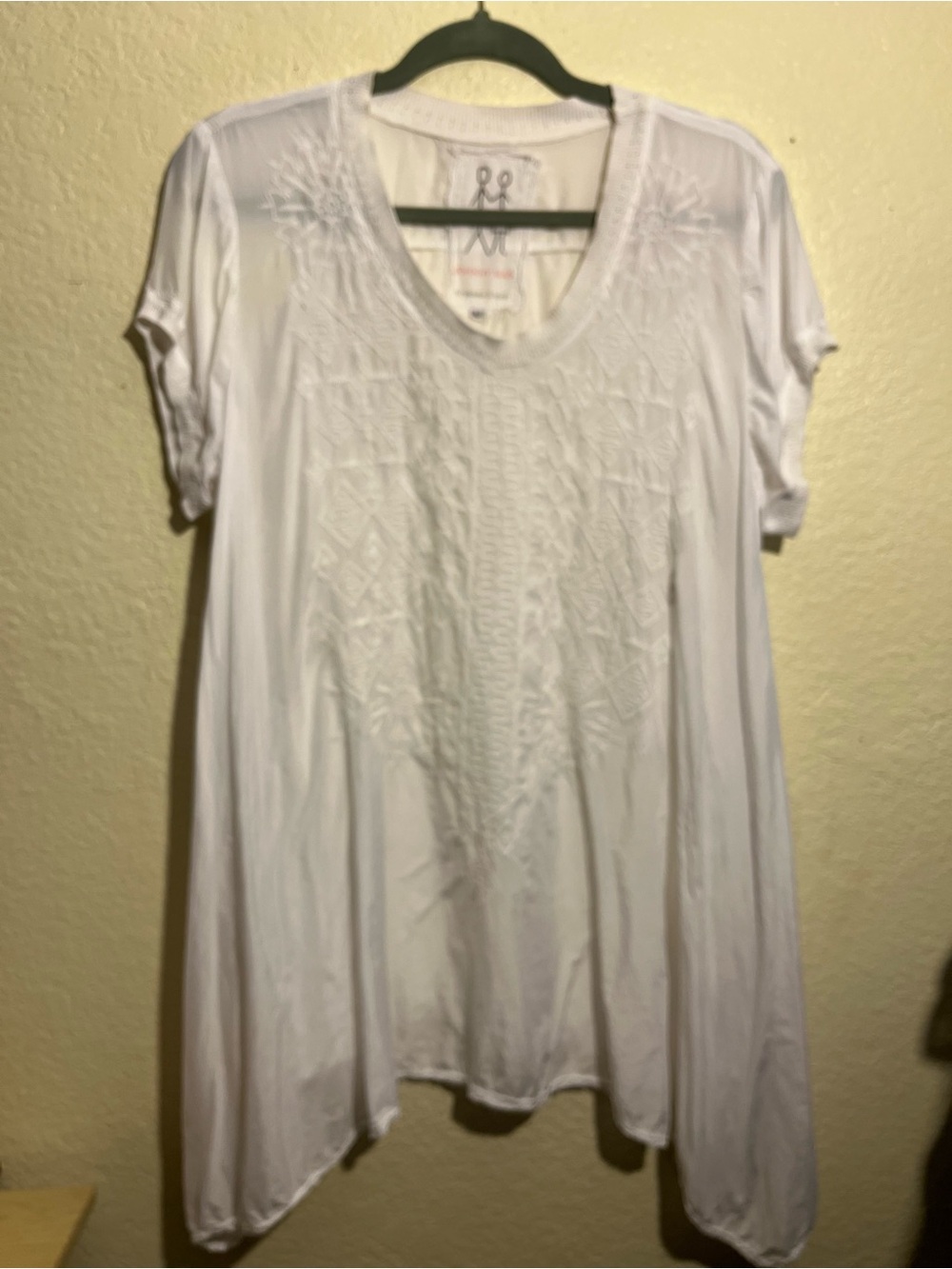 Johnny Was White Embroidered V-Neck Tunic
